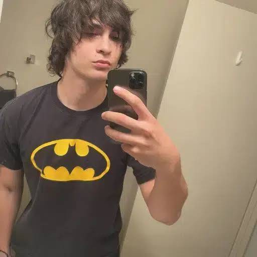THIS IS THE GUY HELLO logo